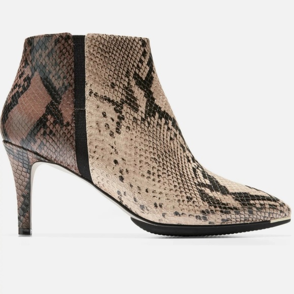 Cole Haan Grand Ambition Arietta Snake Print Bootie Leather Pointed Toe Boot 9.5 - Picture 2 of 11